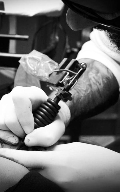 needle_mark